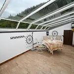 Penthouse Forsterhaus - Glacier View, By In One Bruckberg