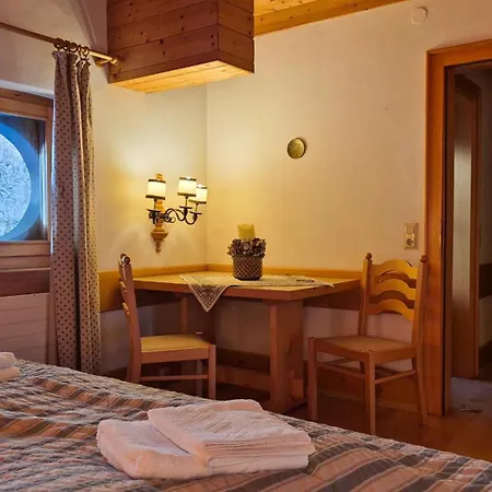 Penthouse Forsterhaus - Glacier View, By In One Lägenhet *